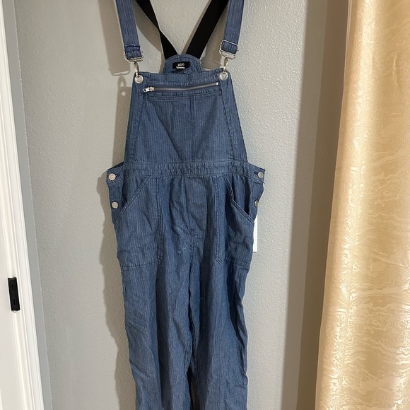 BDG Corduroy Overall good condition sz M - Picture 3 of 5
